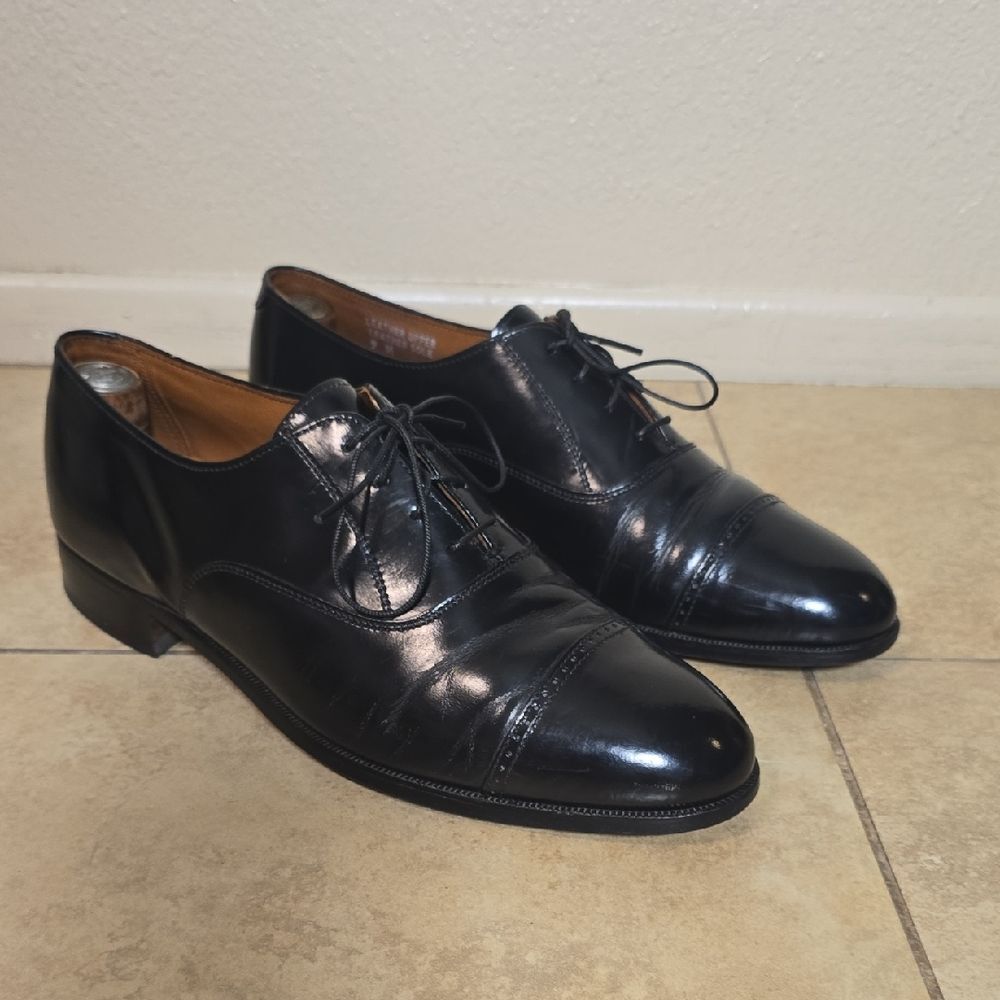 Bostonian Polished Black Leather Derbys